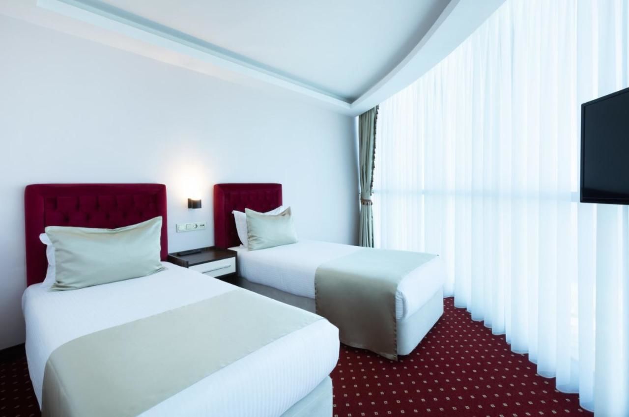 Отель Sky Tower Hotel Батуми-31