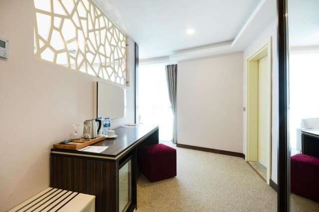 Отель Sky Tower Hotel Батуми-16